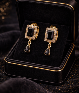 Royal Noir Drop Earrings​​