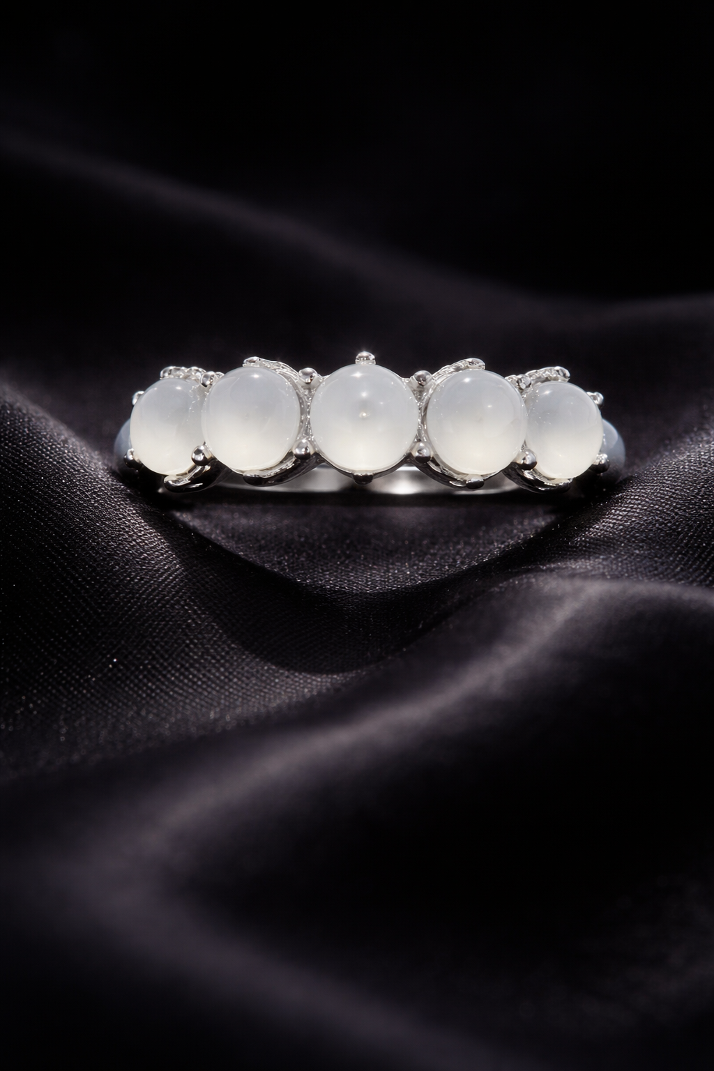 Silver Pearl Band Ring